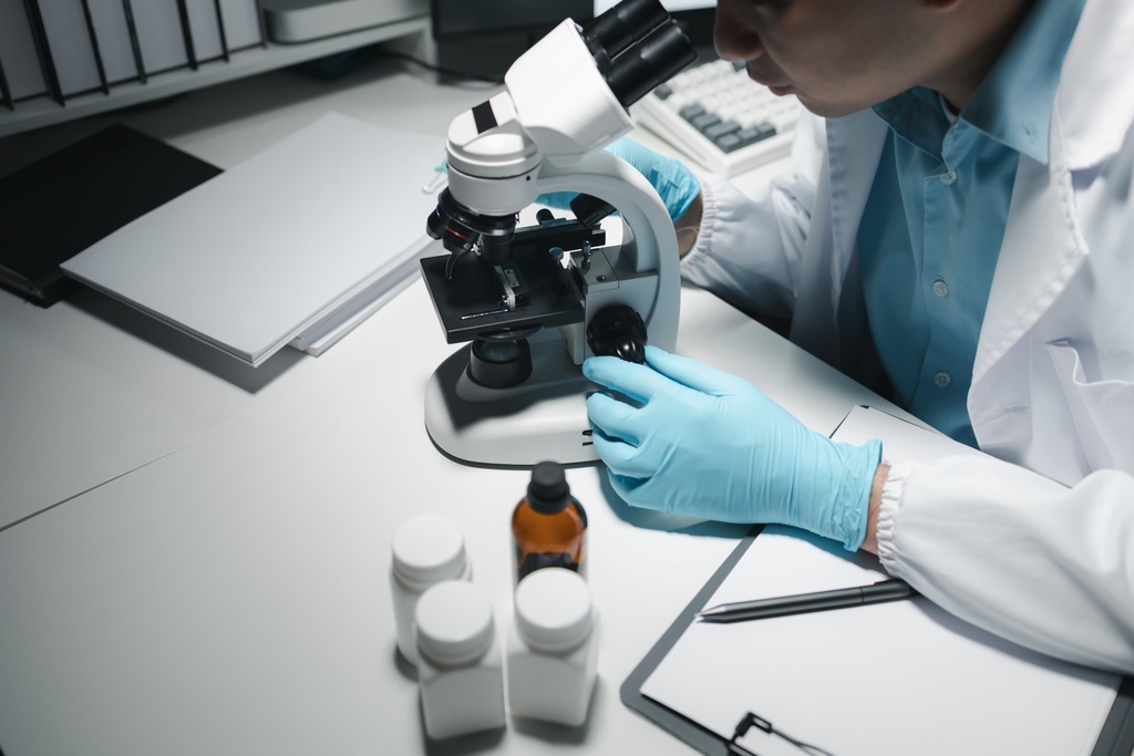Tetraspanin Exo-Flow Combo capture kit (Magnetic streptavidin beads, CD9, CD63, and CD81-biotin capture antibodies, Wash and Elution Buffers, Exo-FITC stain)   